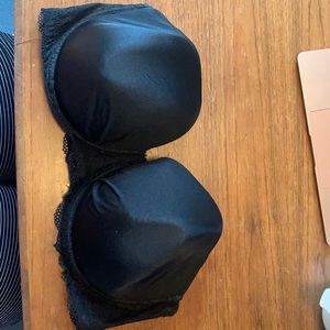 Black strapless (optional) bra.